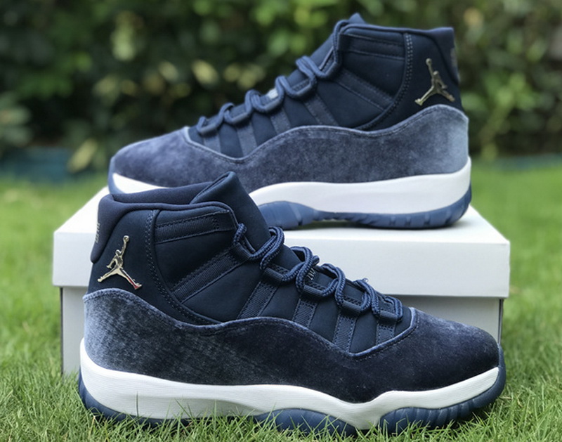 Air Jordan 11 Retro Women-015