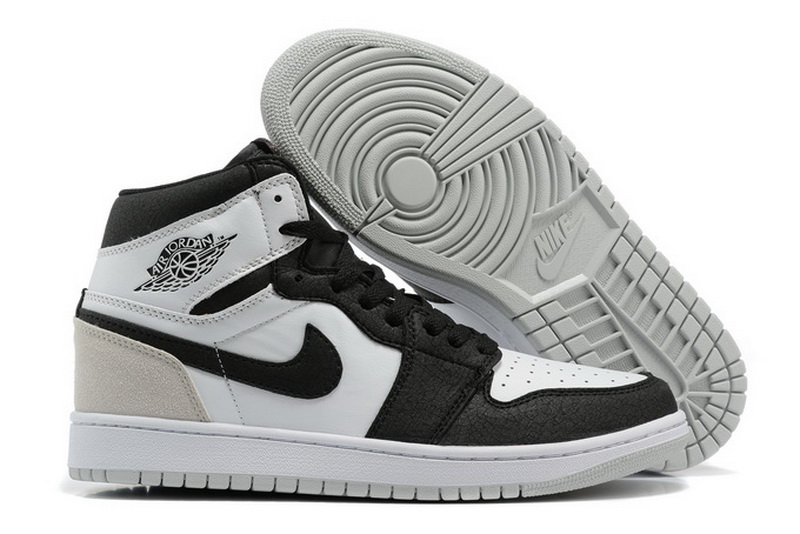 Air Jordan 1 Retro Women-024