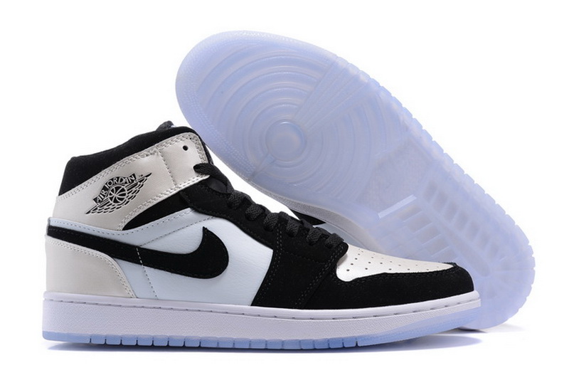 Air Jordan 1 Retro Women-025