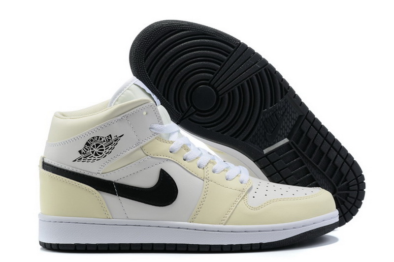 Air Jordan 1 Retro Women-047