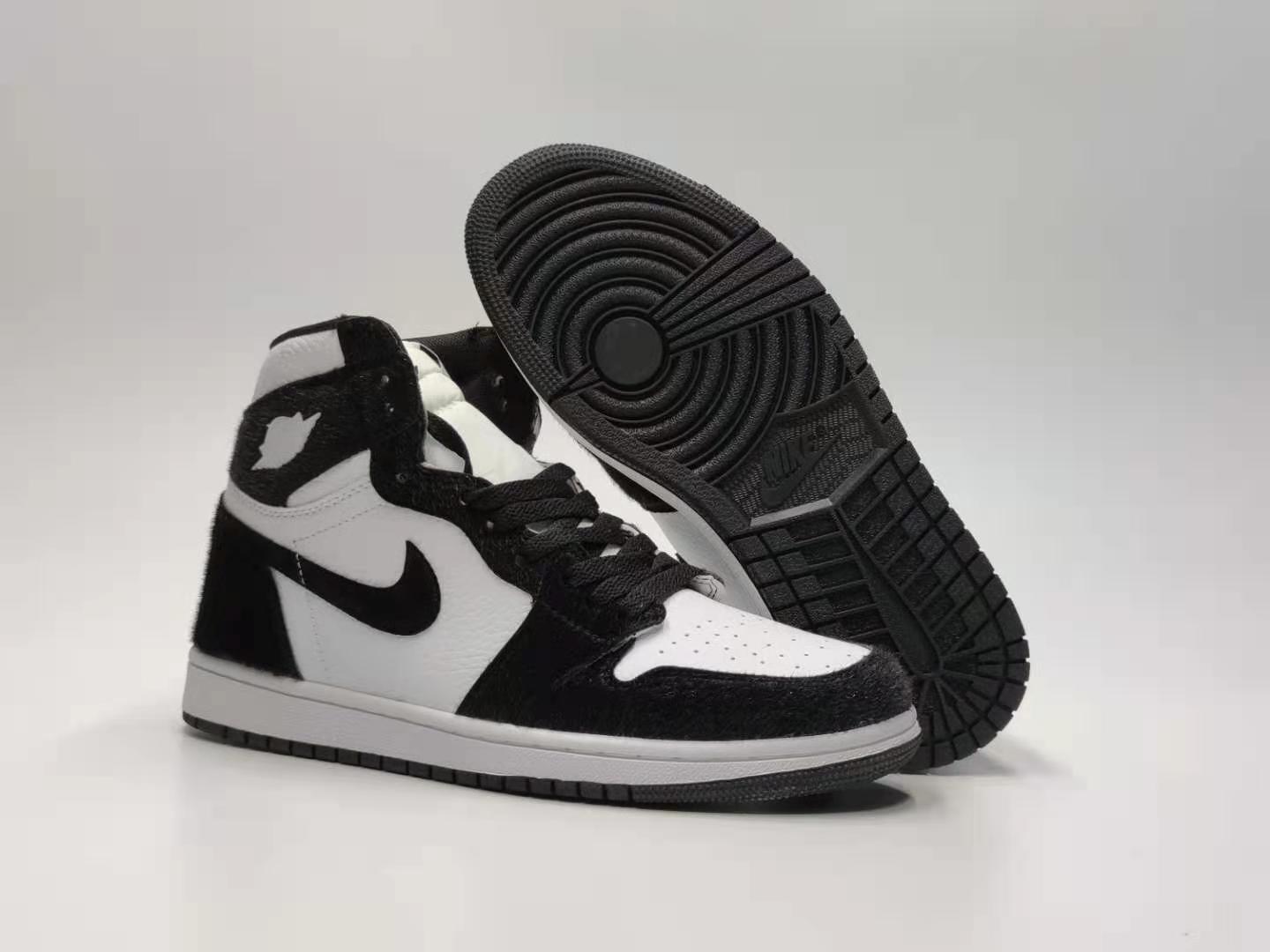 Air Jordan 1 Retro Women-010