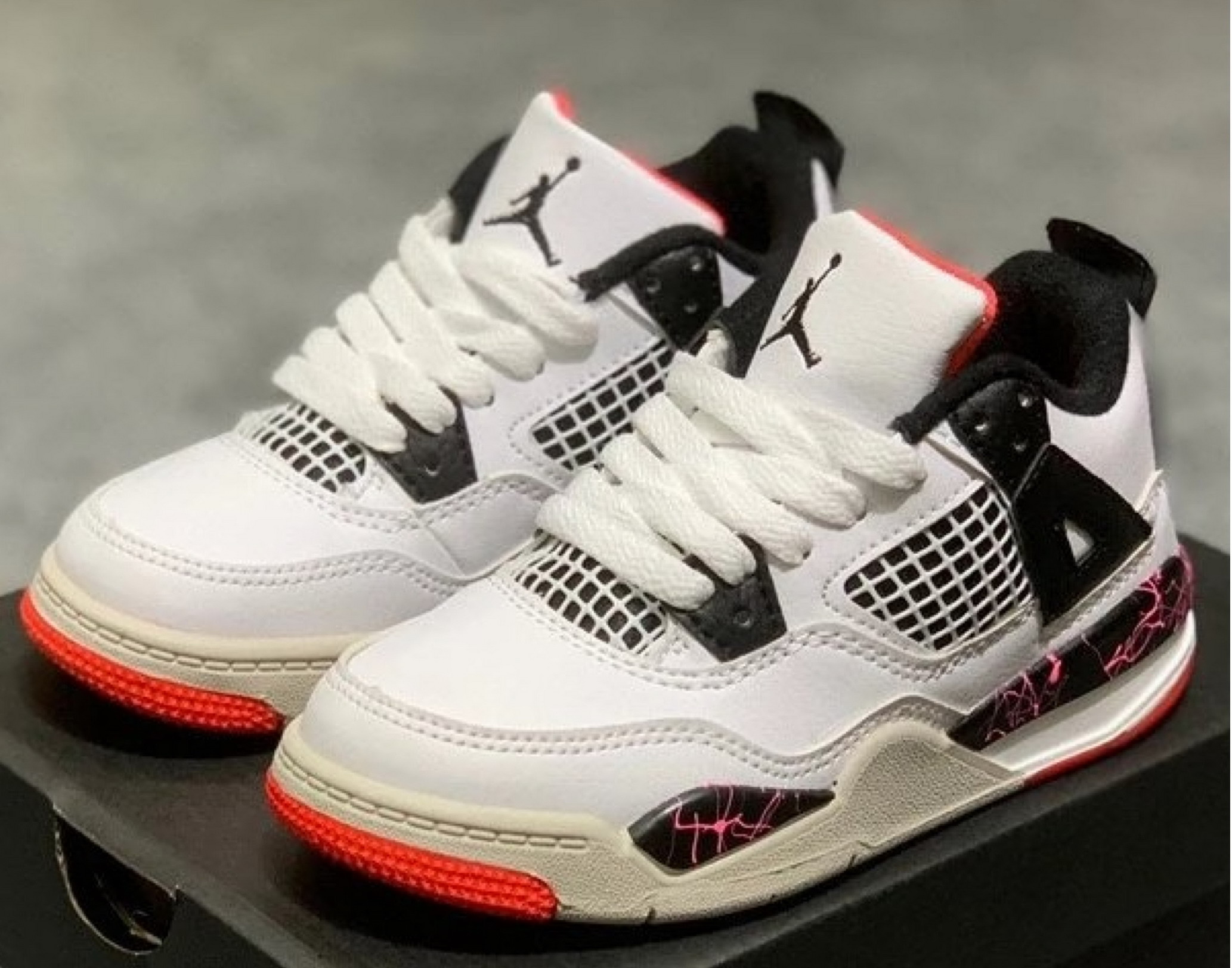 Air Jordan 4 Kids-014