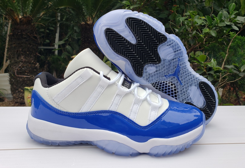 Air Jordan 11 Retro Low-038