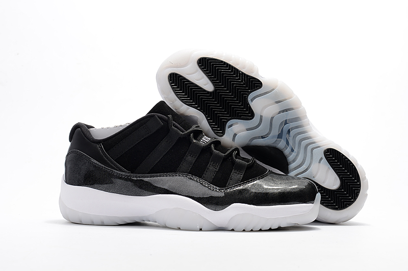 Air Jordan 11 Retro Low-049