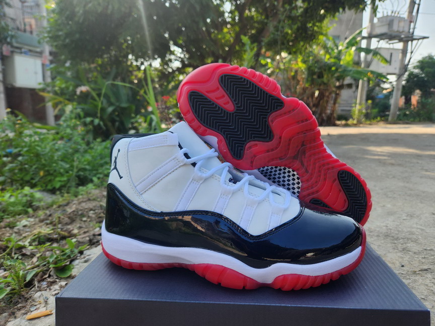 Air Jordan 11 Retro-055