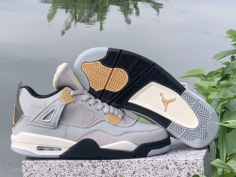 Air Jordan 4 Retro-067