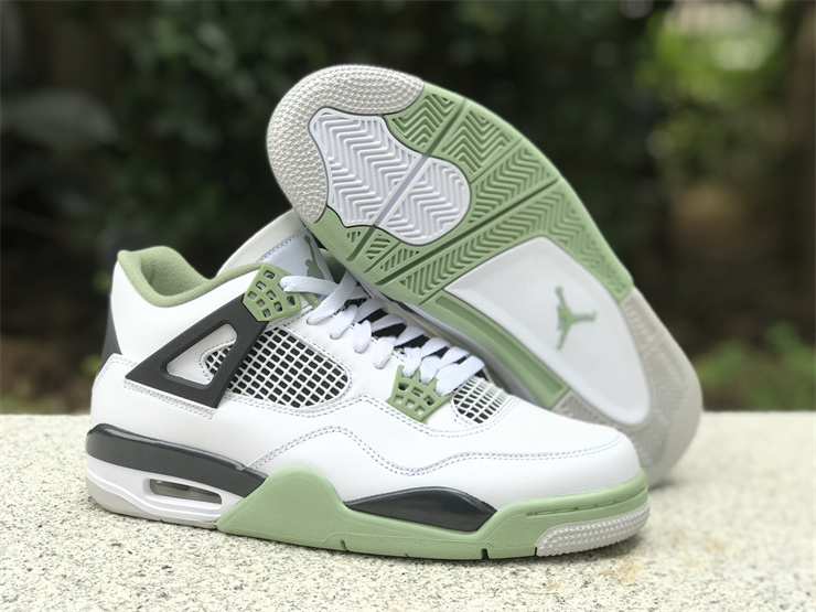 Air Jordan 4 Retro-068