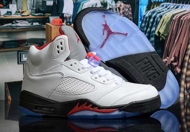 Air Jordan 5 Retro-024