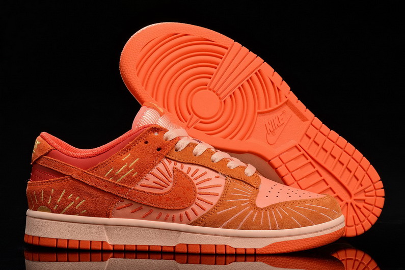 SB Dunk Low-068